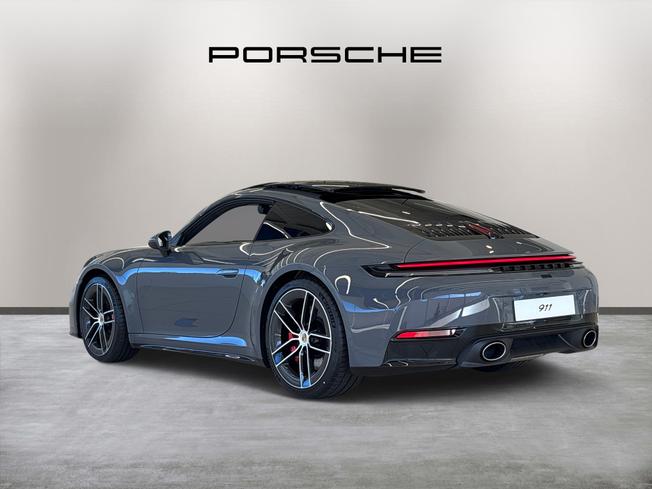 PORSCHE 911 Photo 5