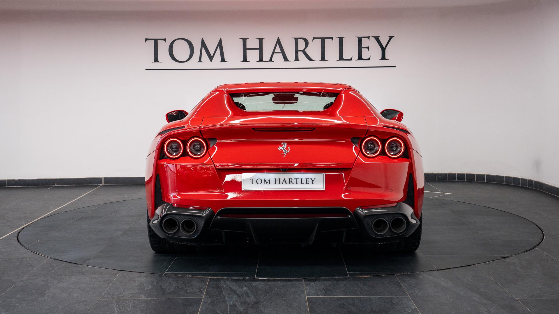 Ferrari 812 Photo 095b91ab-0a3c-4ed9-84d6-d3ccaa7b9c6e.jpg