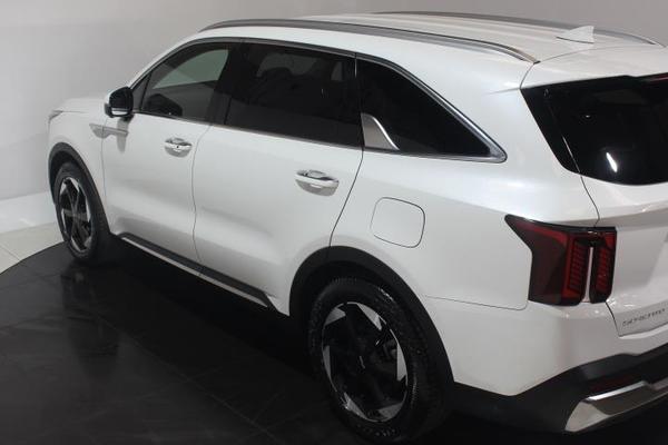 Kia Sorento 1.6 h T-GDi 3 SUV 5dr Petrol Hybrid Auto AWD Euro 6 (s/s) (212 bhp) Photo 4
