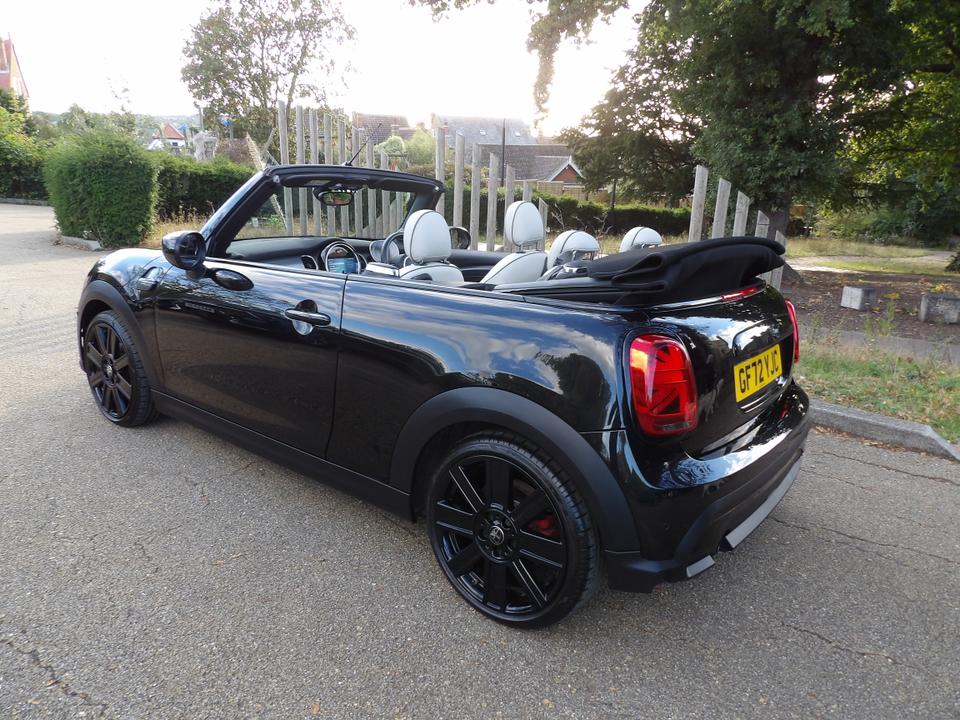 Used MINI Convertible GF72YJC 18