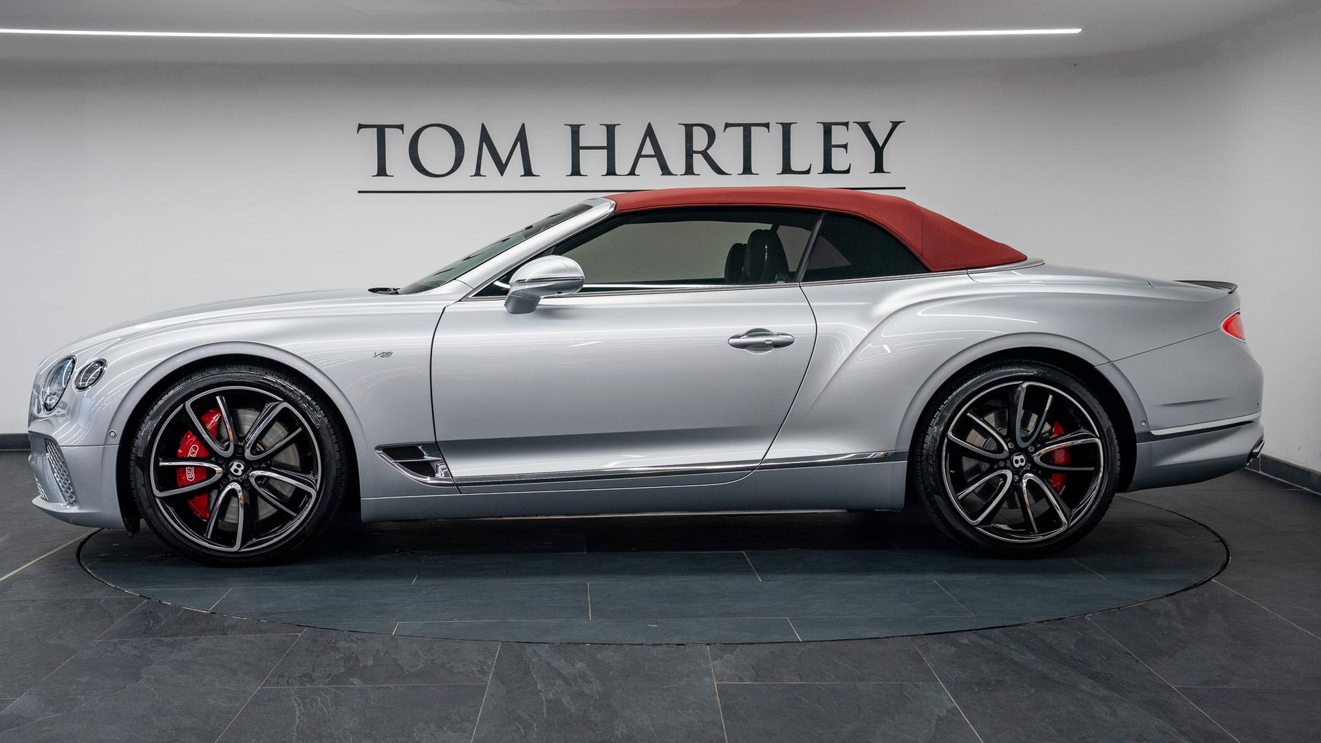 Bentley Continental Photo 098213c7-0c9a-4631-aba8-917ff9160720.jpg