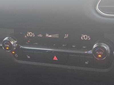 Mazda CX-30 Photo 20