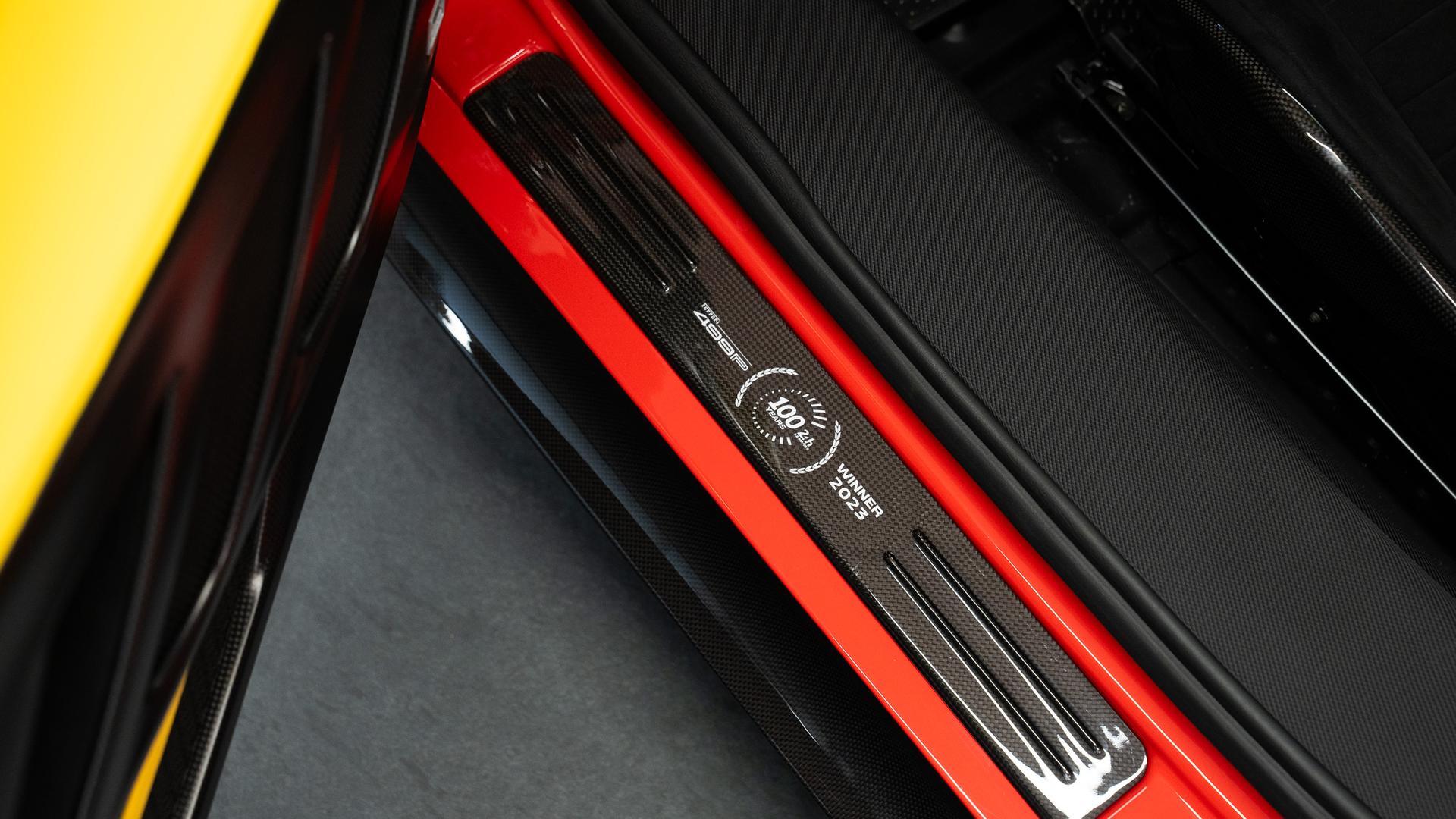 Ferrari SF90 XX Stradale Photo 09b65a91-cfe4-4a8f-88e4-9f0c3cc38d10.jpg