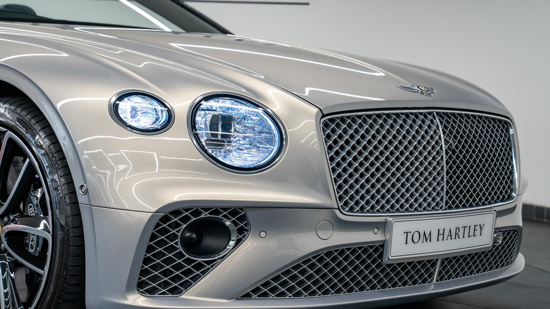 Bentley Continental GTC Photo 09b9f61a-12de-4047-803c-0f57faa5924a.jpg