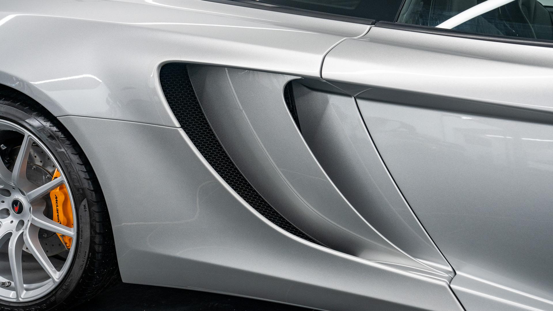 McLaren MP4-12C Photo 09bd1c1c-8956-4f20-b8f6-a016549ec8ed.jpg