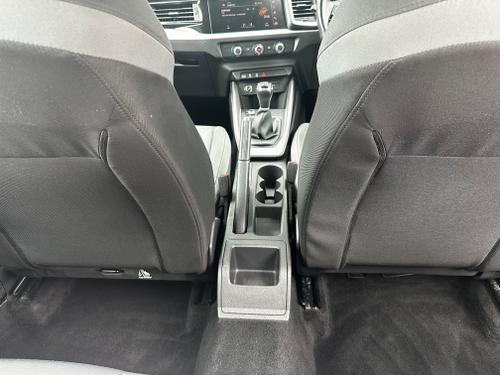 Audi A1 Photo 09d49f5b-e32f-4fb8-b260-5e71e158a833.jpeg