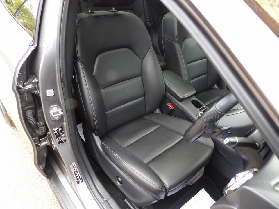 Used Mercedes-Benz GLA KL68MYJ 12