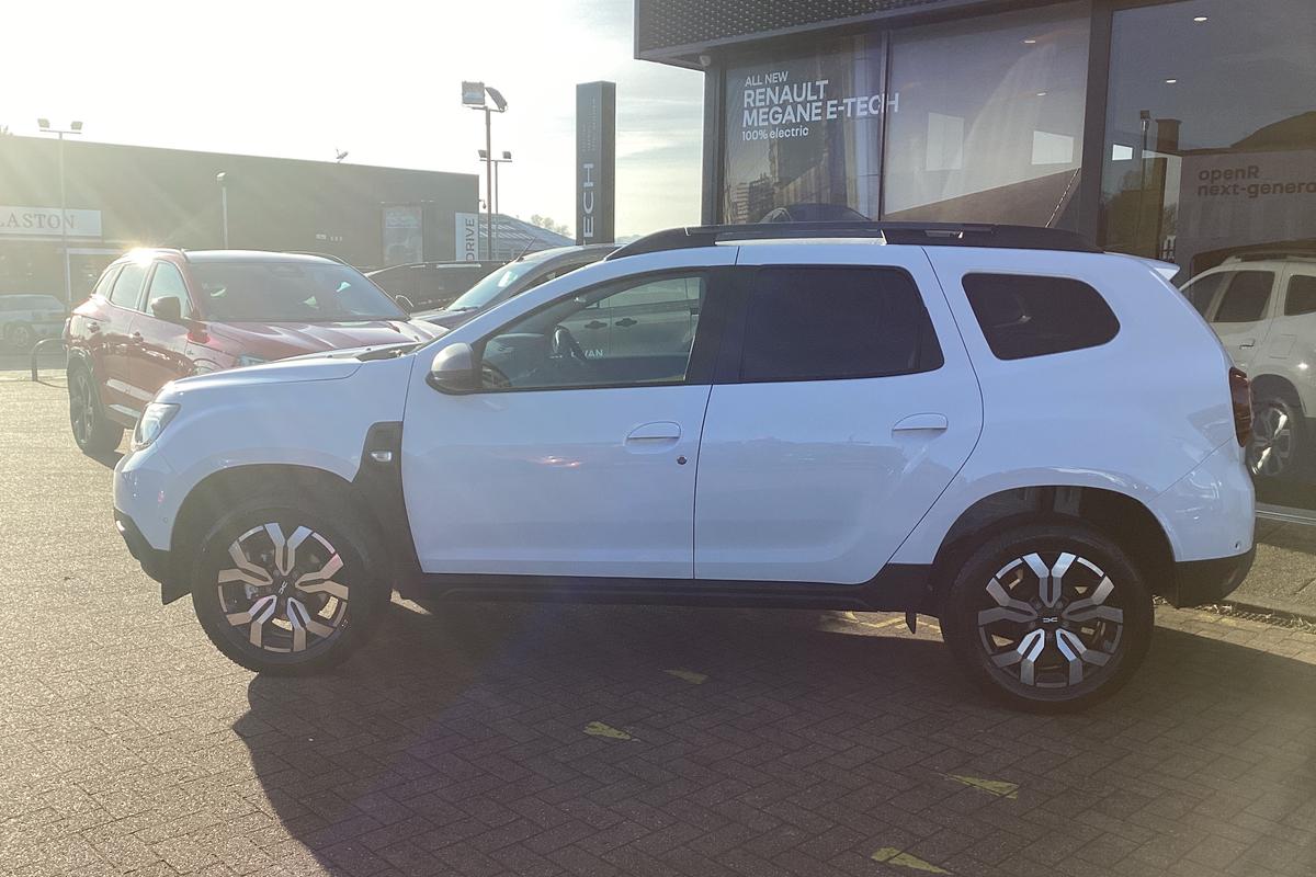 Used ~ WHITE Dacia DUSTER £22,595, Reserve Online