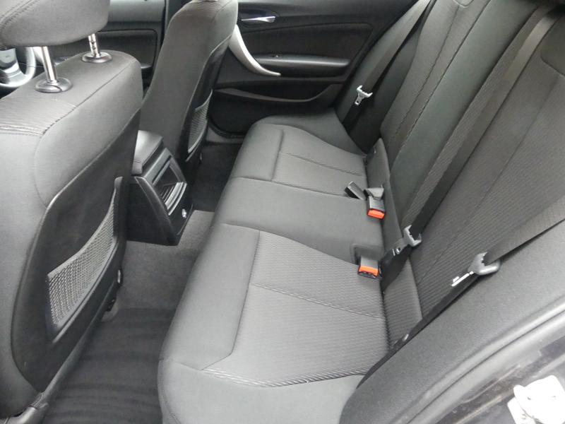 BMW 1 Series Photo 09e131a5-e354-4dd0-a7ea-33025c63a2da.jpg