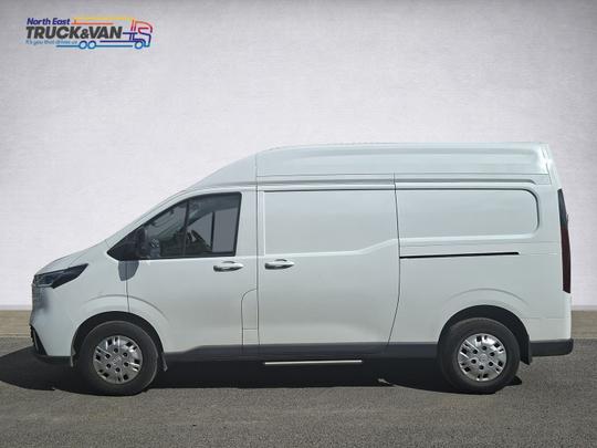 MAXUS DELIVER 7 Photo