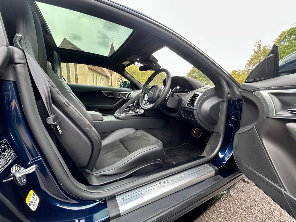 Used Jaguar F-Type RO20UJT 27