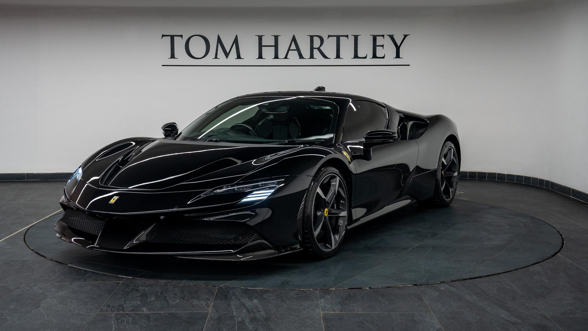 Ferrari SF90 Photo 0a08f4bf-c267-4aba-9f39-03c355d5c13d.jpg