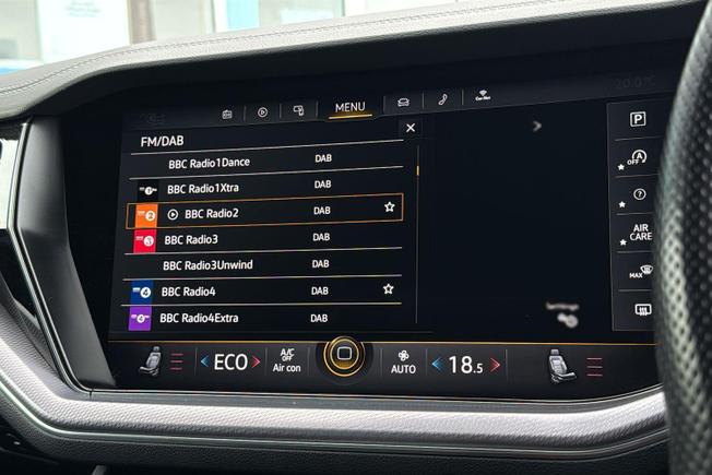 VOLKSWAGEN Touareg Photo 31