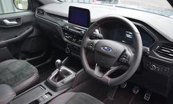 Ford KUGA Photo 2