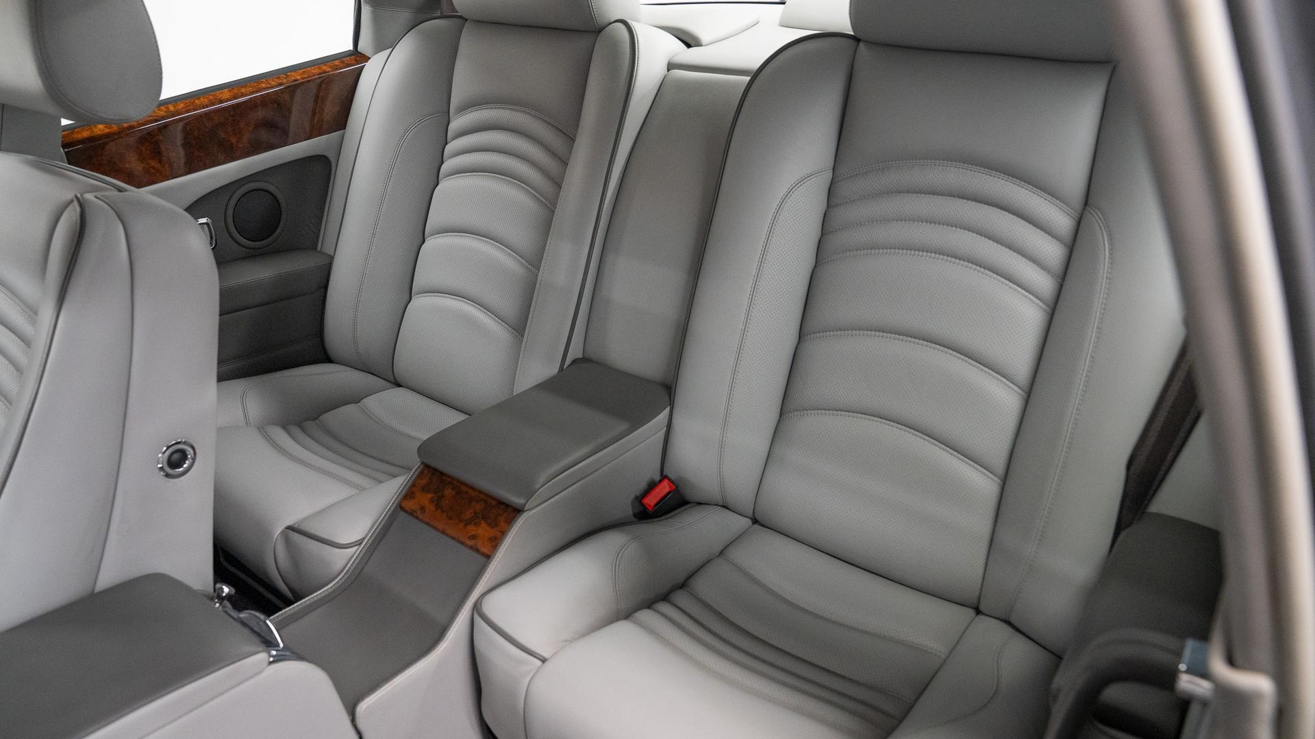 Bentley Continental Photo 0a2ae0b8-7917-4927-b8f3-7f9bf07df336.jpg