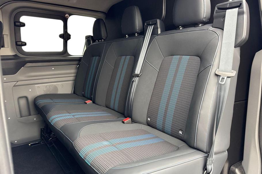 Used Ford TRANSIT CUSTOM L1DCIVSPORT7 12