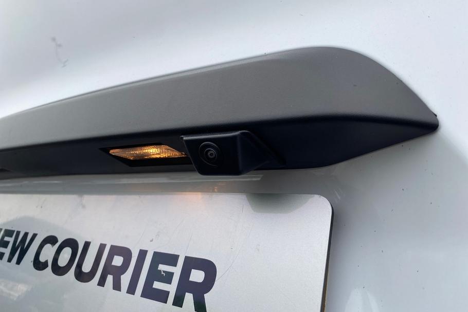 Used Ford TRANSIT COURIER COURIERLIM18 9