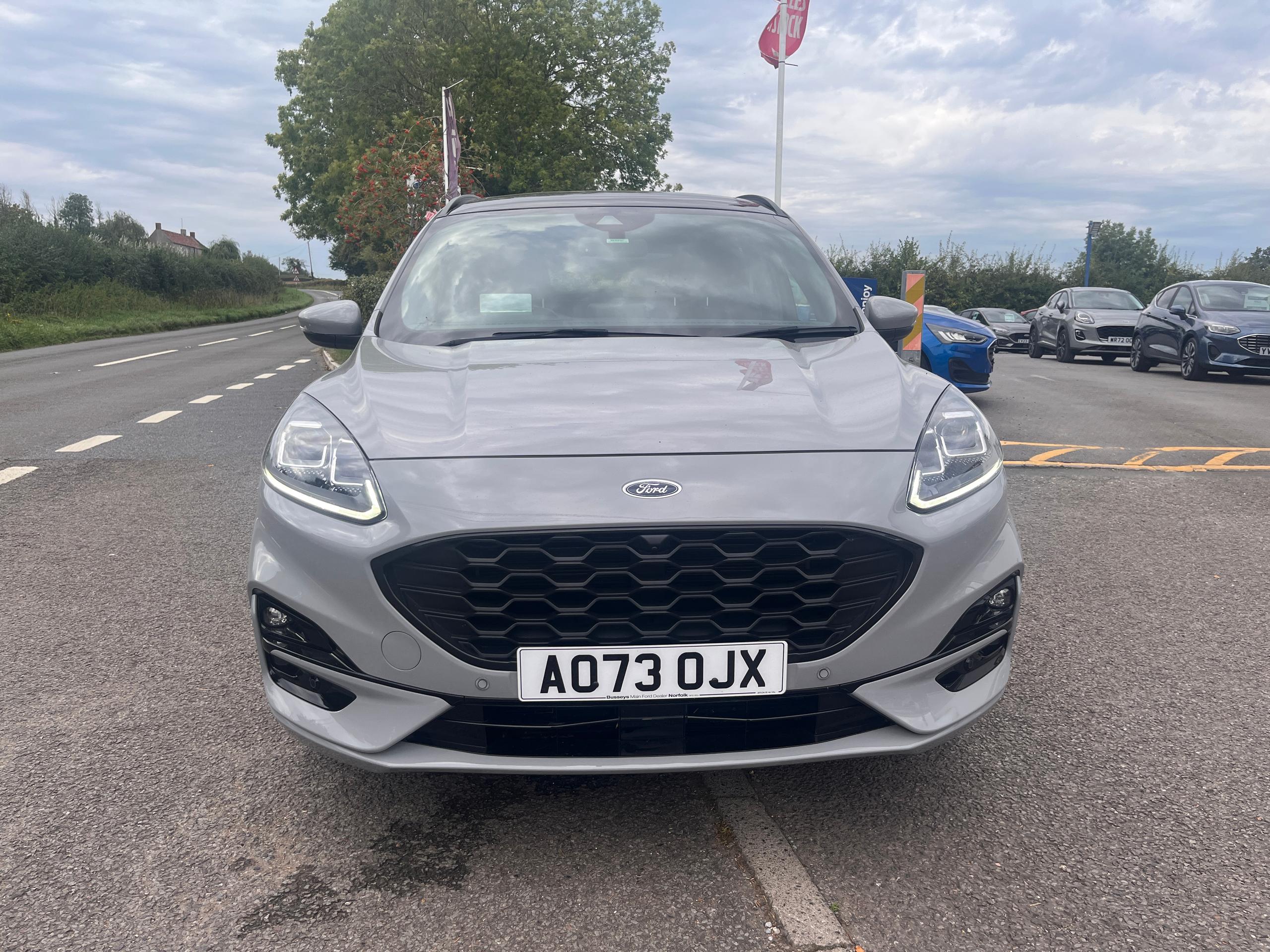 Used Ford Kuga AO73OJX 3