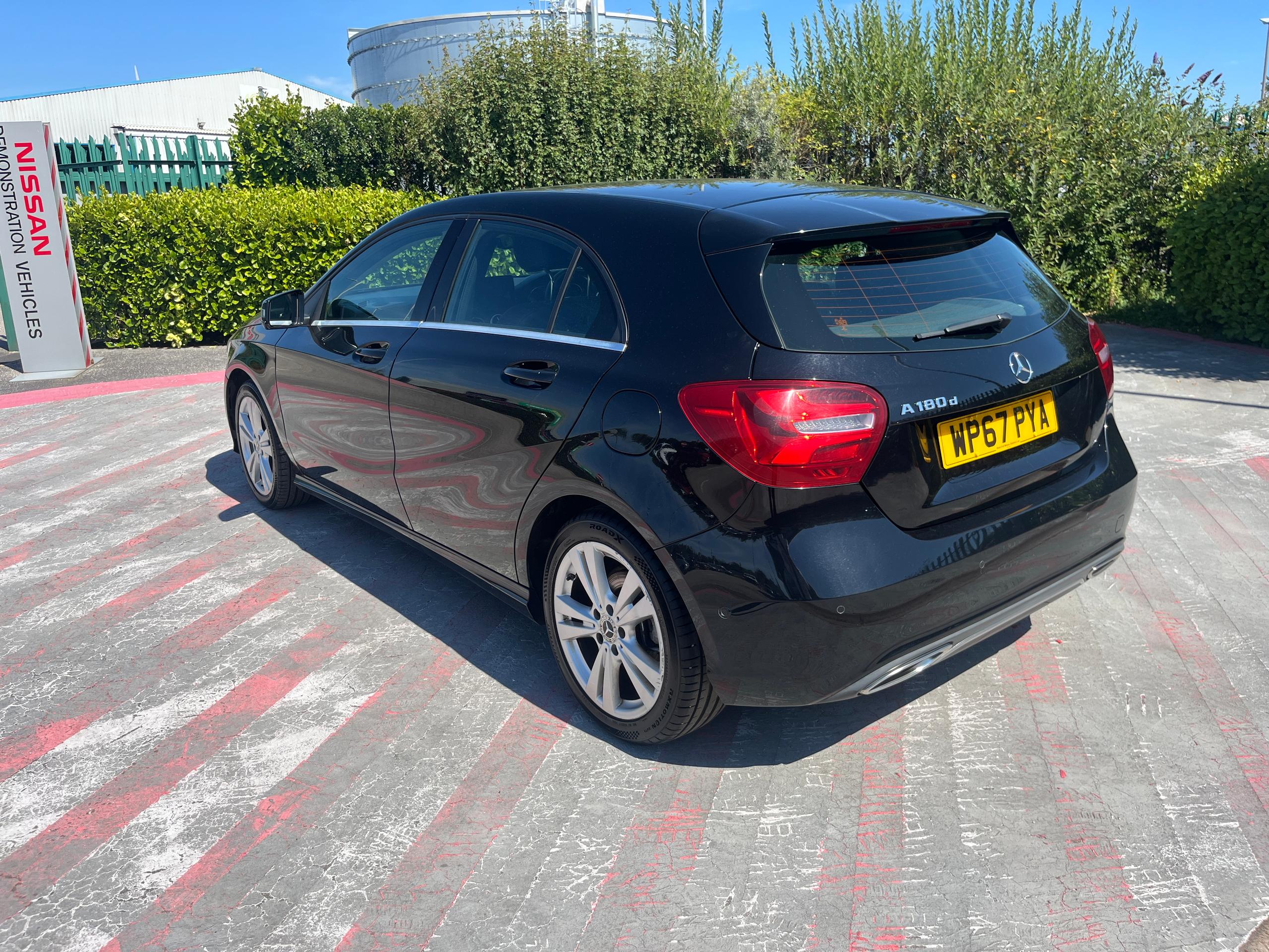 Mercedes-Benz A Class Photo 6