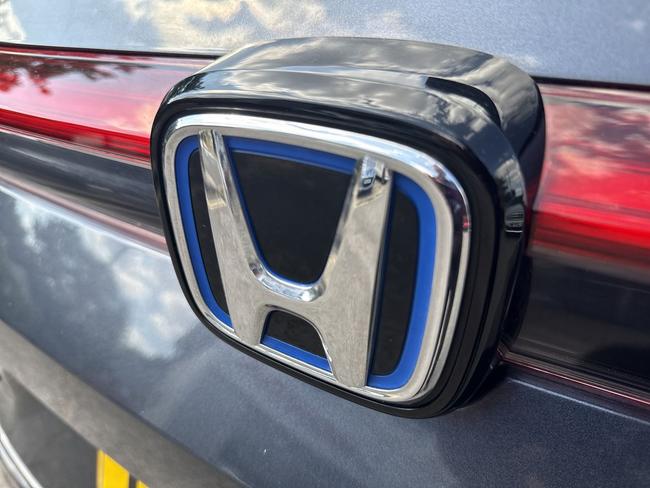 Honda HR-V Photo 0a6d2060-bade-4b45-8bcf-8e2c7aa48ad3.jpg
