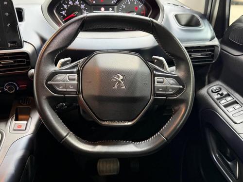 Peugeot Rifter Photo 0a70e288-1eea-4bec-8e92-9a64a99dedd9.jpeg