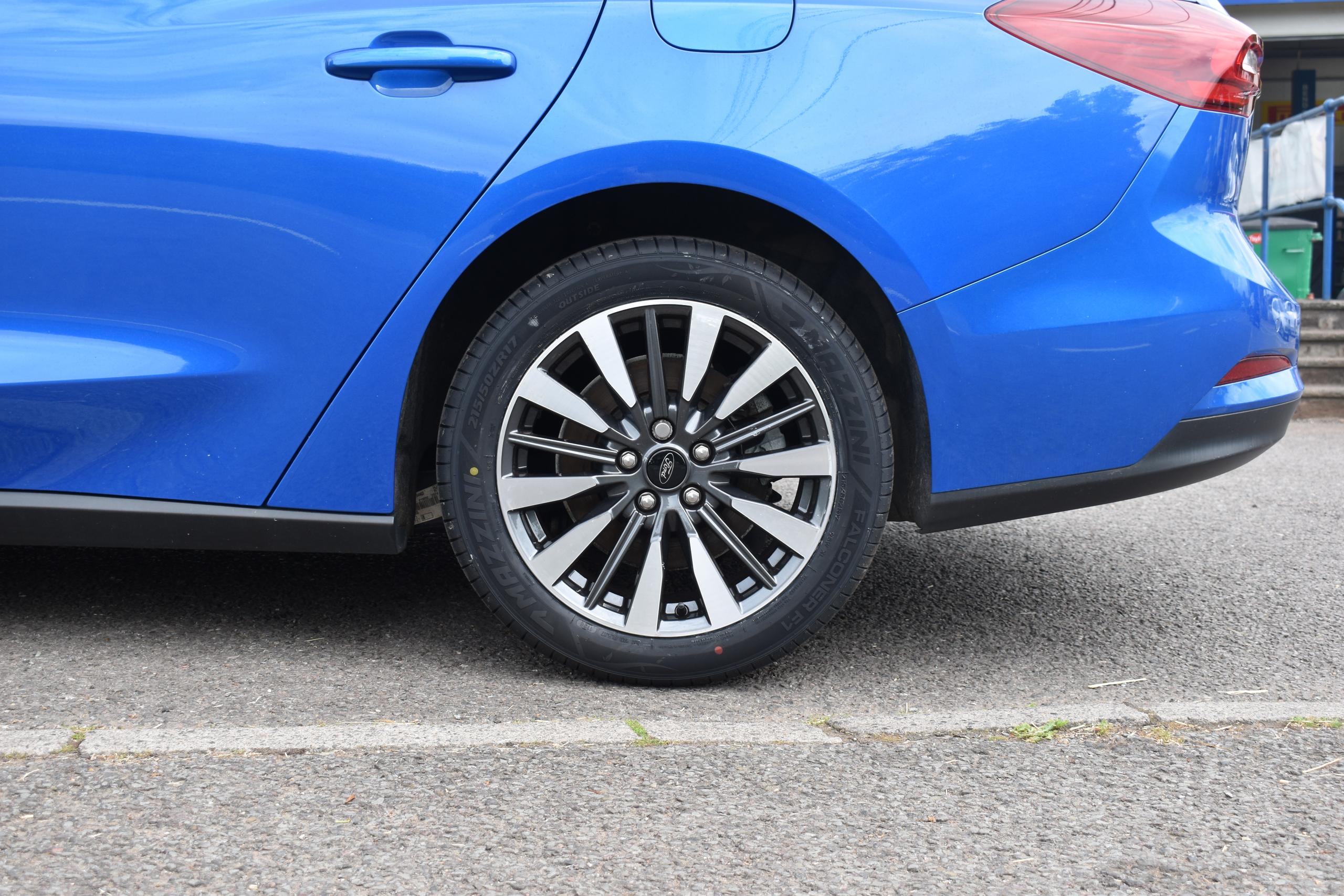 Used Ford FOCUS EN73FFR 18