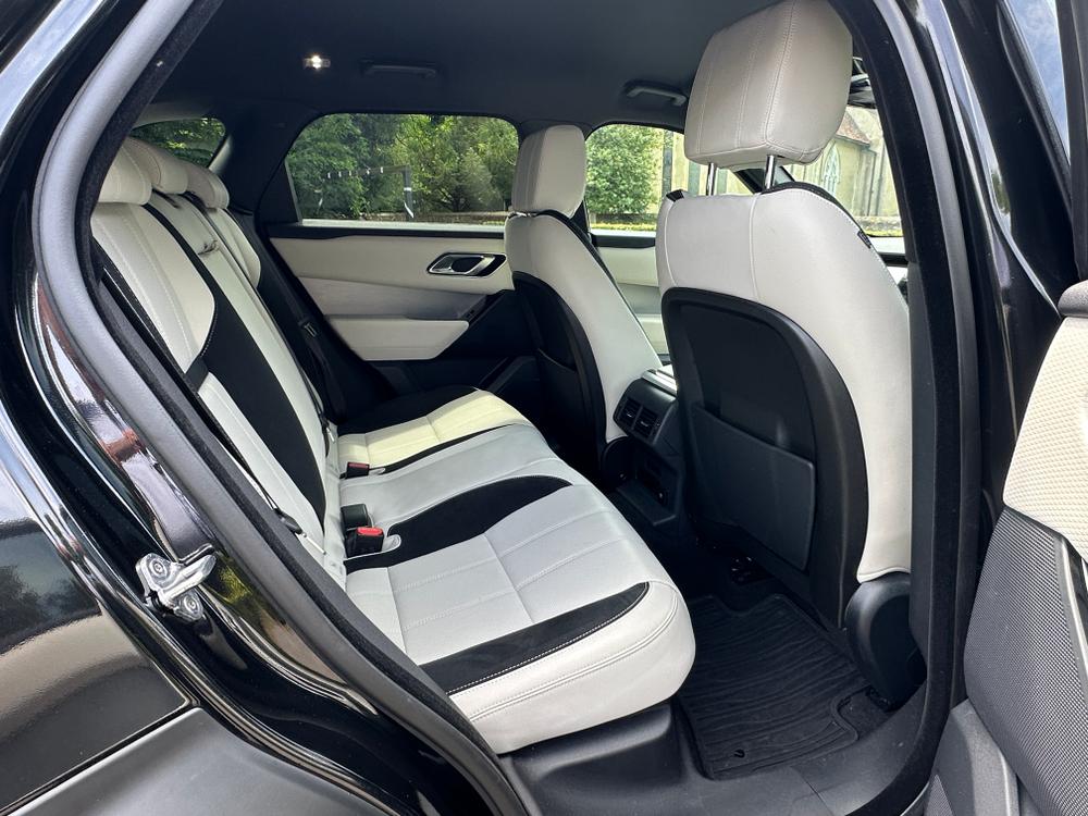 Used Land Rover Range Rover Velar SY70JUV 29