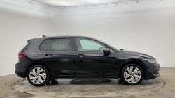 VOLKSWAGEN Golf Photo 4