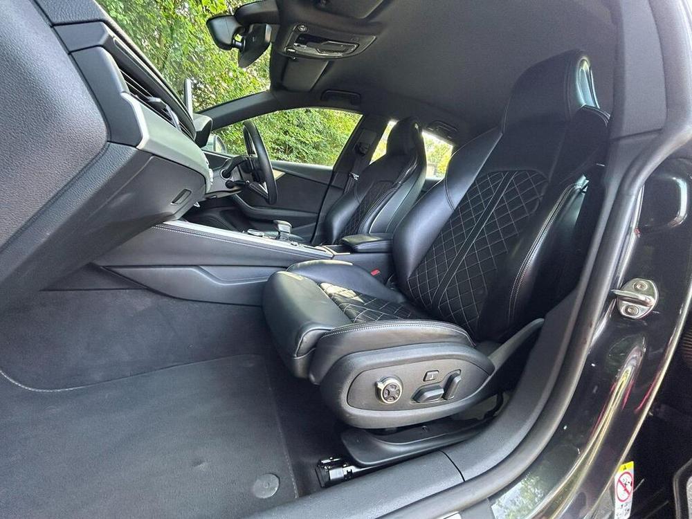 Used Audi S5 RE68LDC 33