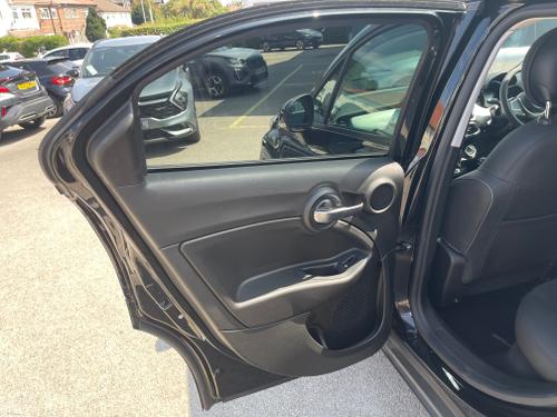 Fiat 500X Photo 0a8988c2-61fa-4950-853c-22180d4b86ba.jpeg
