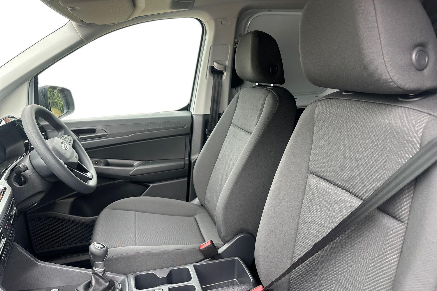 Ford TRANSIT CONNECT Photo 10