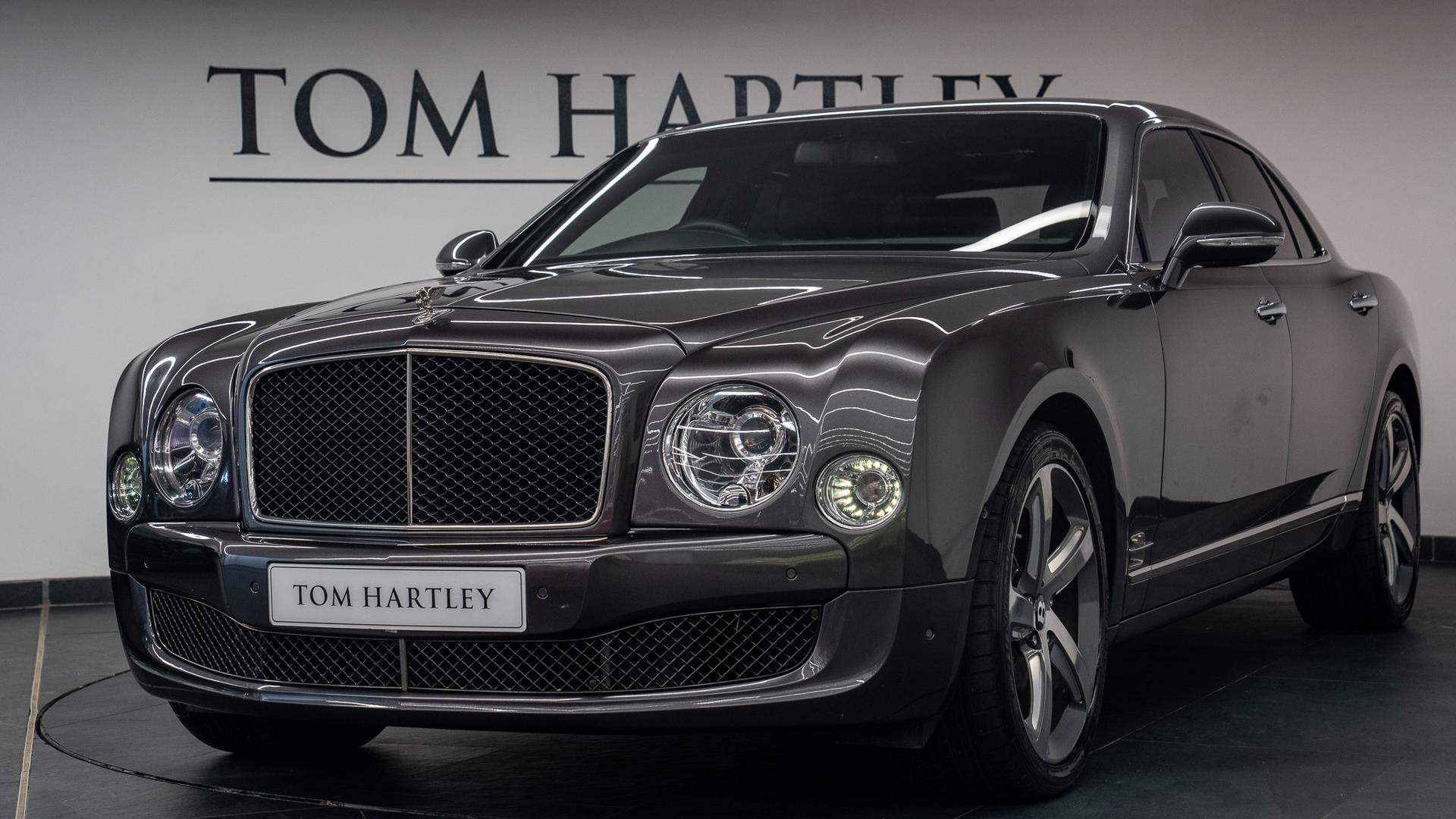 Bentley Mulsanne Photo 0a95ce6e-6dd8-4855-b84b-15bd571cf2f0.jpg