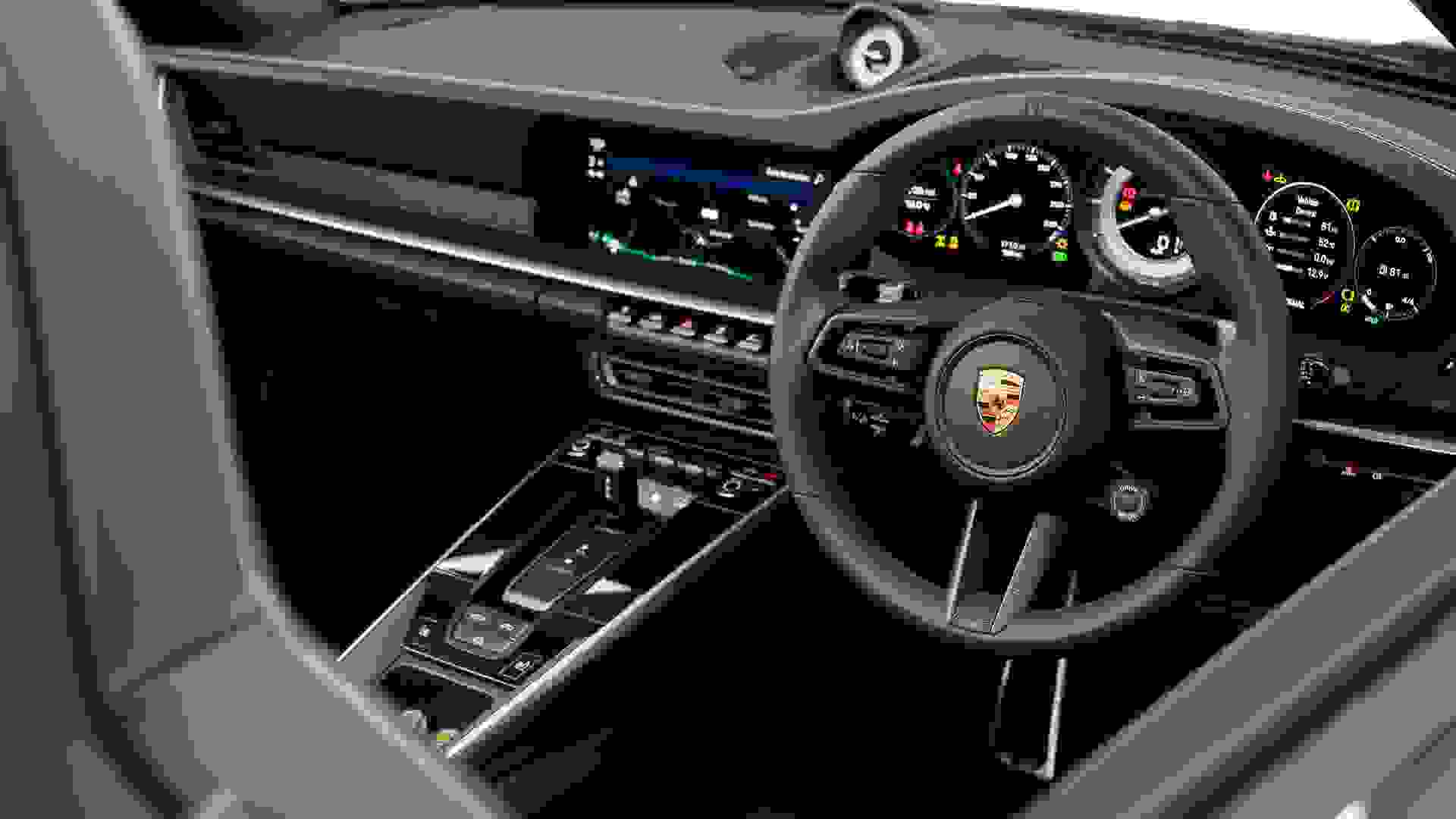 Porsche 911 Photo 0a9b0634-fe3e-4663-90b5-14b3d5c5ea83.jpg