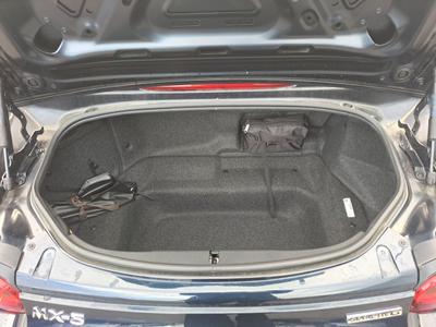 Mazda MX-5 Photo 10