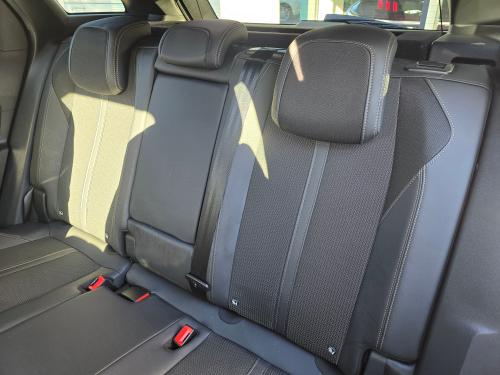 Peugeot 3008 Photo 0ad59042-9daf-4d30-aedf-032a267c4c64.jpg
