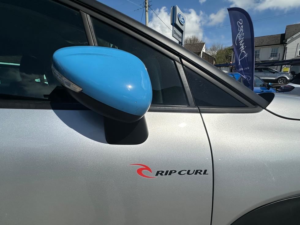 Citroen C3 Aircross Photo 0ad9c58d-02dd-4842-8c04-6a4c54e445db.jpeg