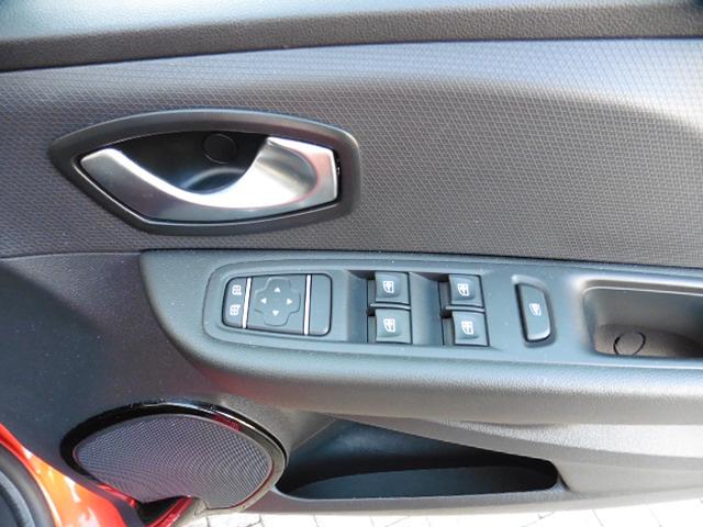 Used Renault Clio 0.9 Tce BF68XAZ 13