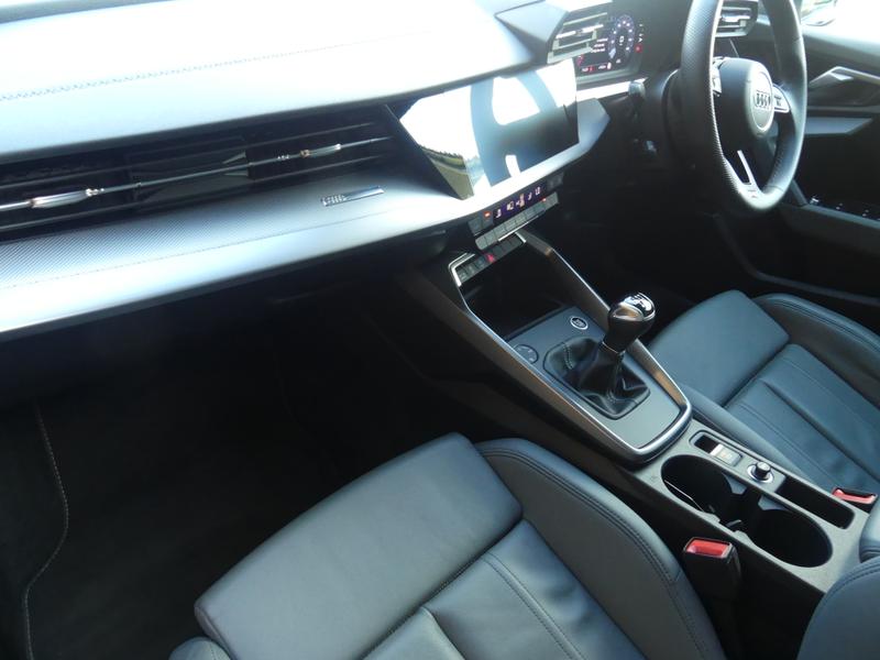 Audi A3 Photo 0af4f3e0-eddc-4199-bb64-88f6e0b20728.jpg