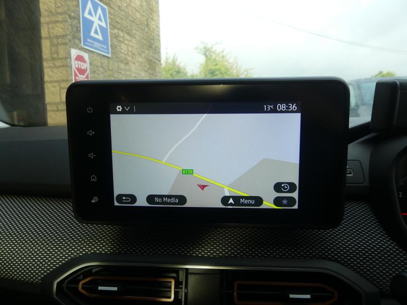 Dacia Sandero Stepway Photo 0b0a9aa1-1564-4d7a-8968-50b357249516.jpg