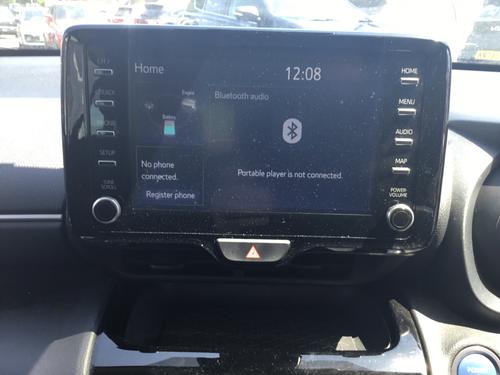Toyota Yaris Cross Photo 0b1b73fc-1ed7-452e-b372-21b7480fdca2.JPG