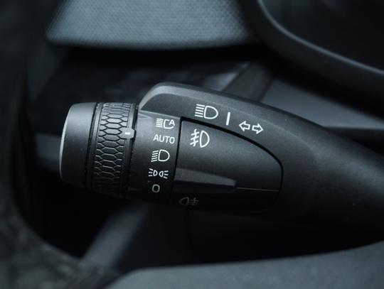 Polestar Polestar 2 Photo 0b2aee27-4606-4632-8d00-e1de6f63a422.jpg