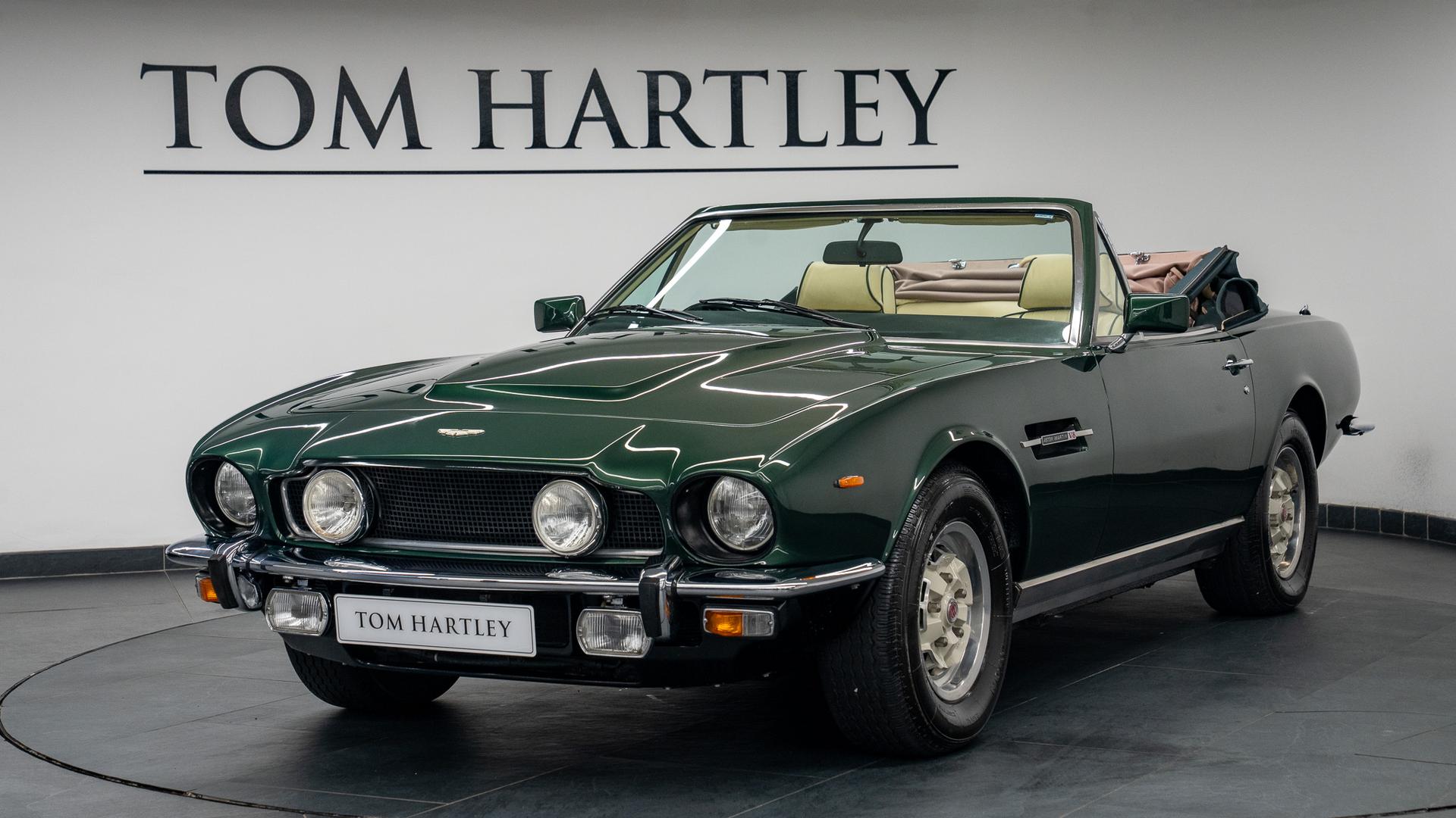 Aston Martin V8 Photo 0b2ce20c-dbe3-468e-8795-6cb92d08c9b2.jpg