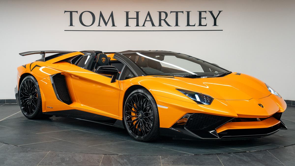 Used 2016 Lamborghini AVENTADOR SV LP 750-4 SUPERVELOCE ROADSTER at Tom Hartley