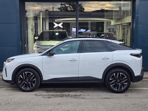 Peugeot 3008 Photo 0b3d303d-586f-4397-b3de-ab486d30c1c5.jpg