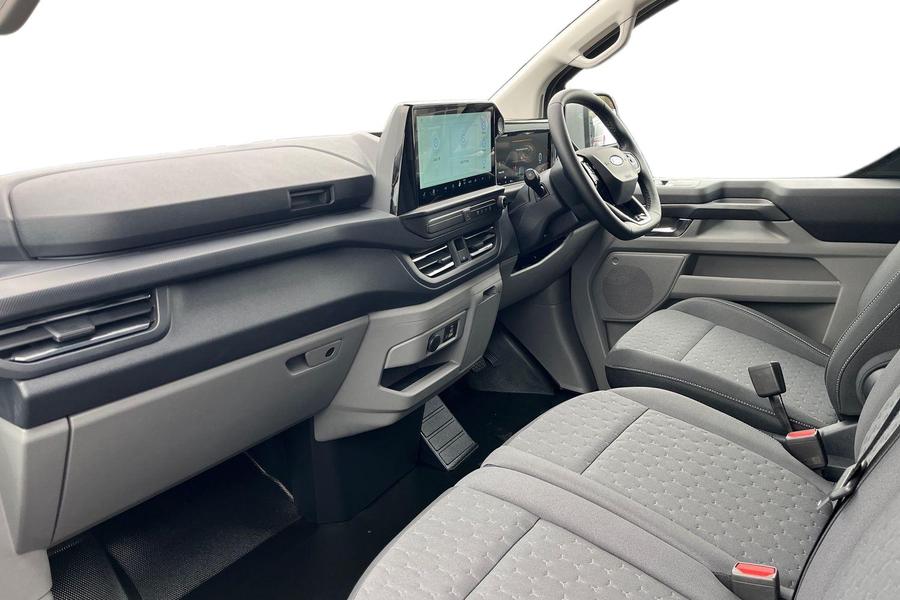 Ford TRANSIT CUSTOM Photo 0b5225fd-c88d-4890-8d8e-b64e1adb0f5a.jpg