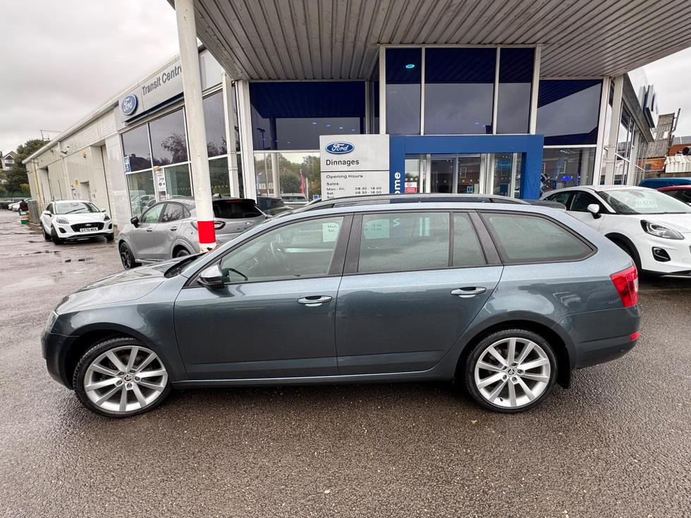 Skoda Octavia Photo 0b754009-6f08-4887-951b-a0d36357dc24.jpeg