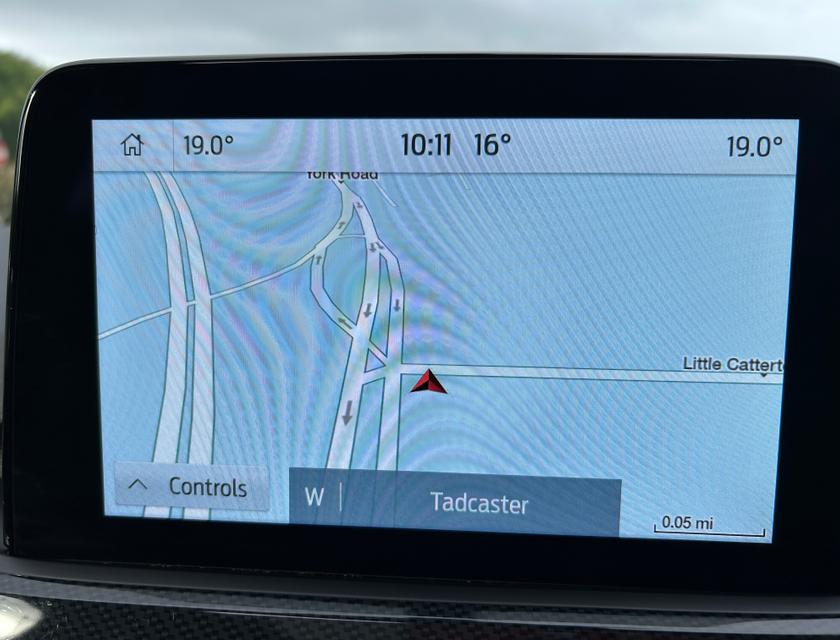 Ford Kuga Photo 0b86aed6-10f2-4bb7-9522-e36da4d1d0ca.jpg