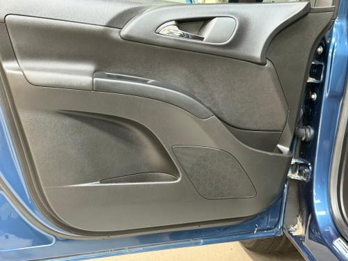 Vauxhall Meriva Photo 0b8ad267-505f-4a1c-81b4-baef838b537b.jpeg