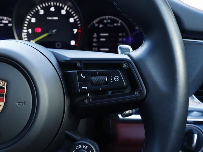 PORSCHE Panamera Photo 20