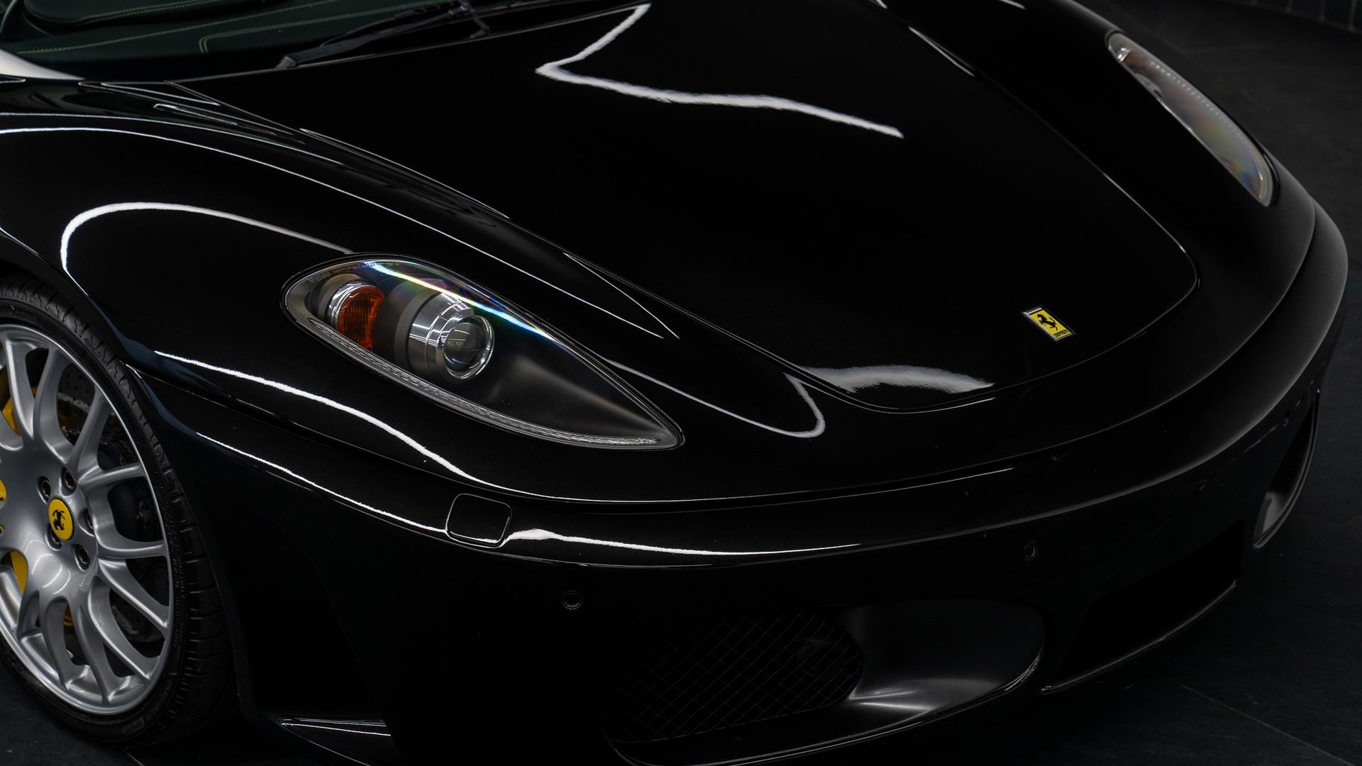 Ferrari F430 Photo 0b9ada92-0f88-4847-b3d9-93adb2c8016c.jpg
